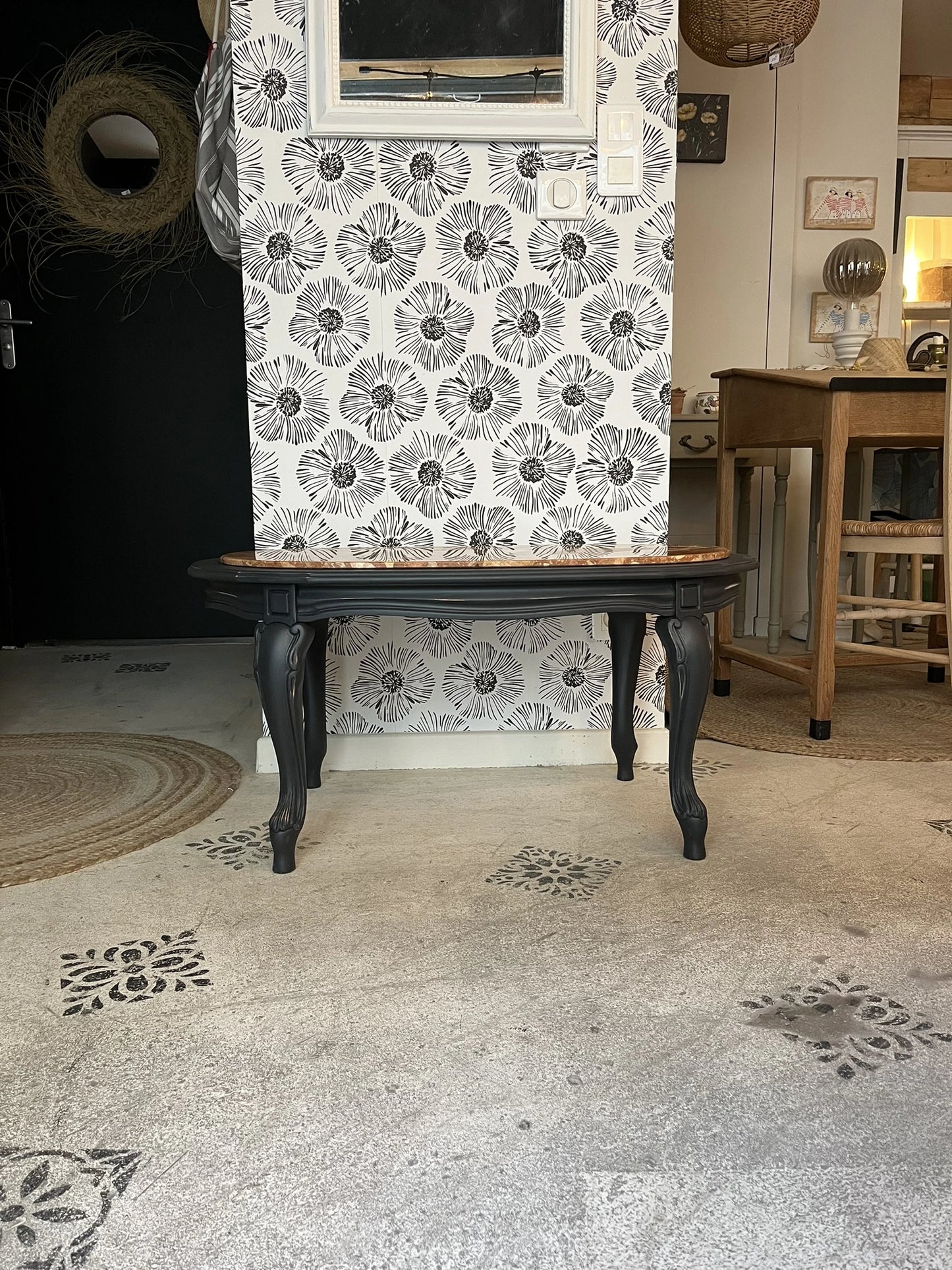 Table basse bois et marbre rose