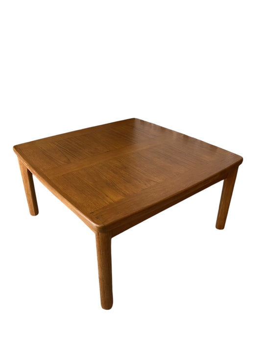 Table basse Freja bois designer made in Denmark by ABJ