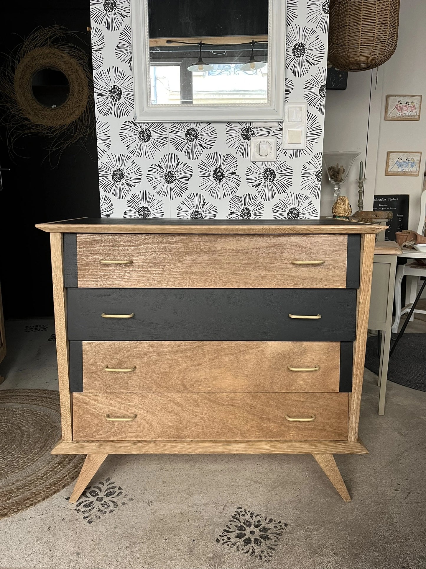 Commode Thélio scandinave bois et noir 4 tiroirs