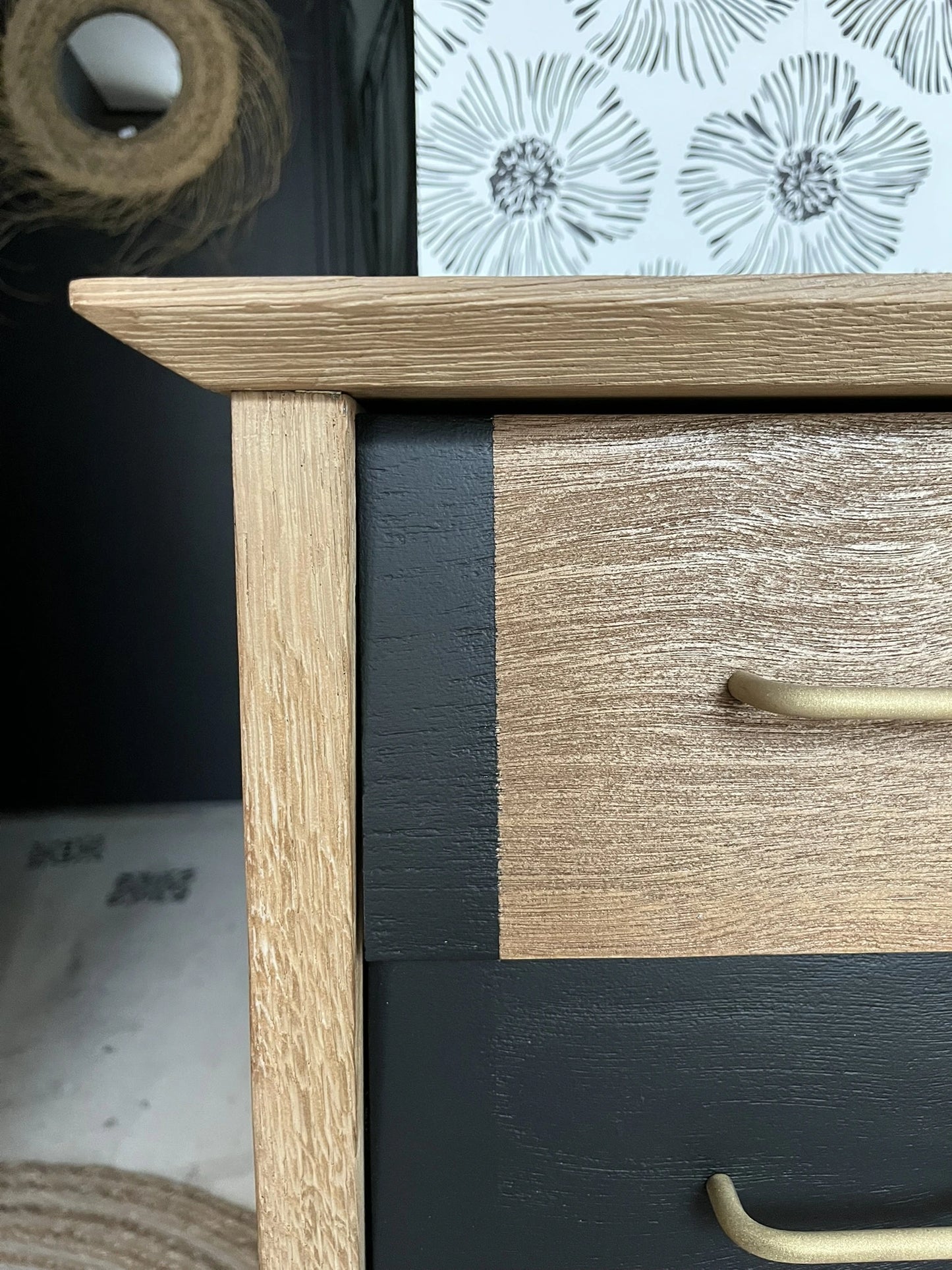 Commode Thélio scandinave bois et noir 4 tiroirs